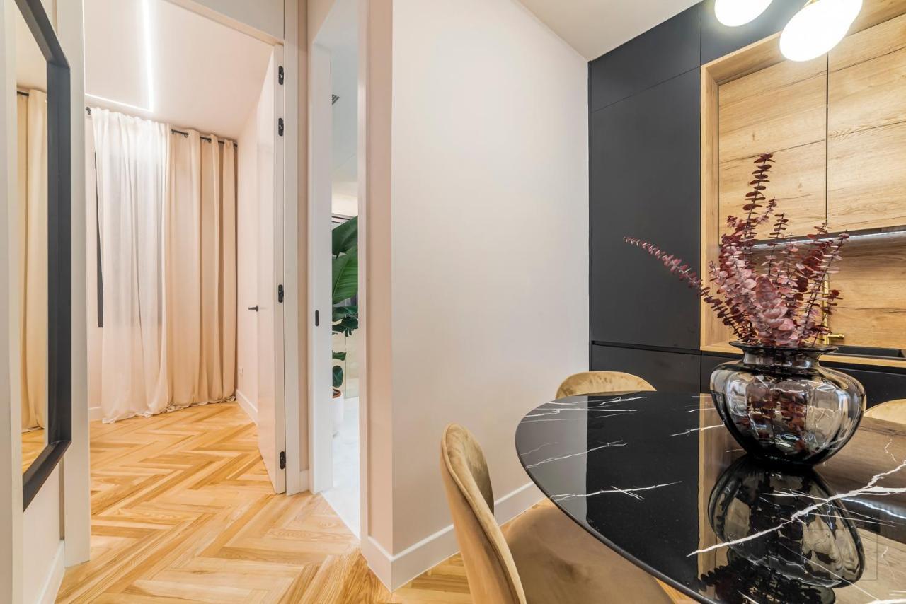 Elite Suite By Edsam, In Мадрид Екстериор снимка