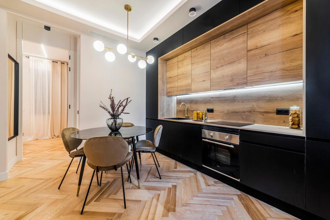 Elite Suite By Edsam, In Мадрид Екстериор снимка