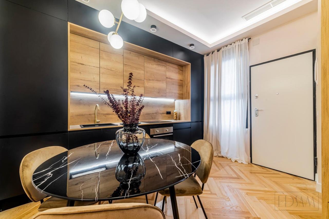 Elite Suite By Edsam, In Мадрид Екстериор снимка